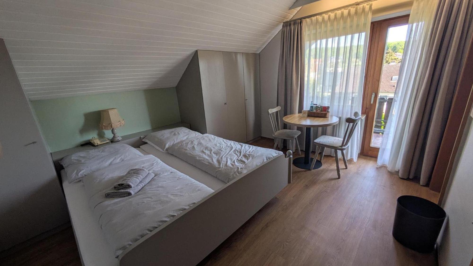 Landhotel Sonneneck - Breuna Im Naturpark Dış mekan fotoğraf